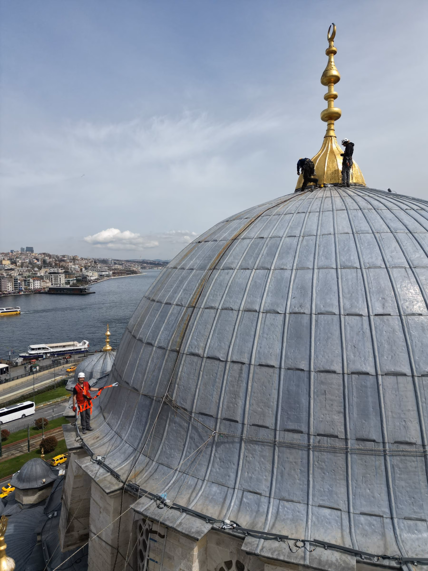 Yeni Cami — LED Aydınlatma Montajı